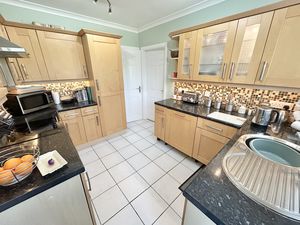 Photo 11- click for photo gallery